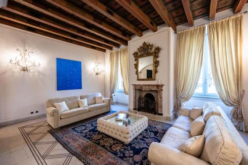 Citta Alta House | Palazzo Porta Picta
