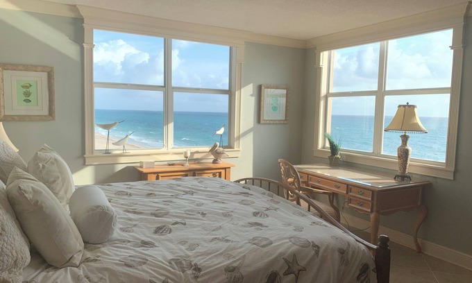 Hypoluxo Island Condo | Palm Beach Island Seasonal Oceanfront nDISCOUNTED RATES FOR 4,5 and 6 mo rental