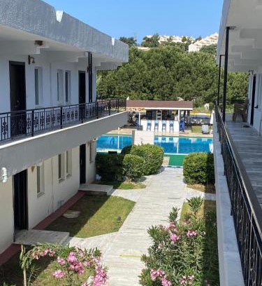 Bayrakldede Apartment | palm club apart otel
