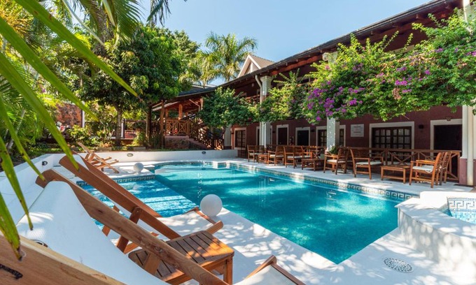 Puerto Iguazu Bed & Breakfast | Palma Real Posada