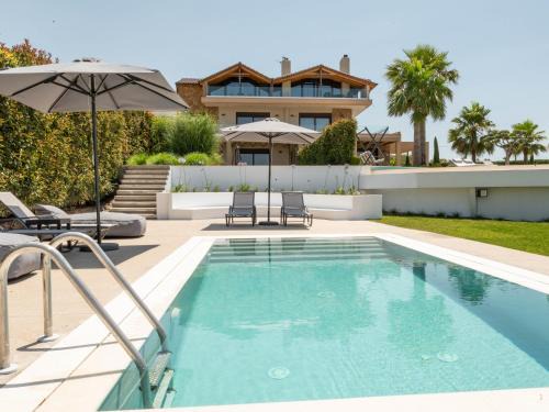 Kallikratia Apartment | Palma Villa & Suite With Pool