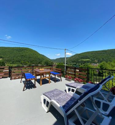Mali Radic Apartment | Panorama Pokoj Apartments