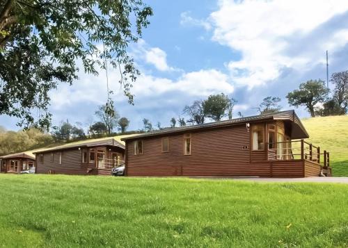 St Hilary Resort | Pant Wilkin Lodges And Equestrian Centre