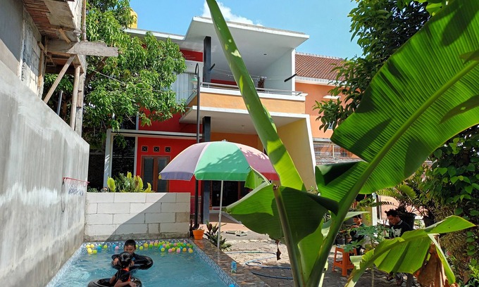 Dinoyo House | PAPADAAN Homestay Syariah Batu