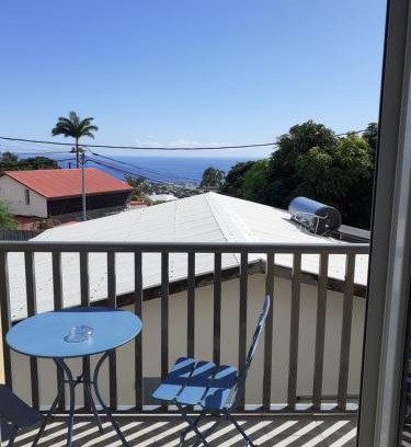 Sainte-Clotilde Apartment | Papangue