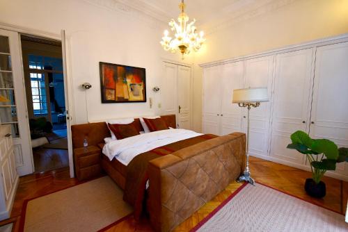 South Antwerp Apartment | Papillon Antwerp Suite 2
