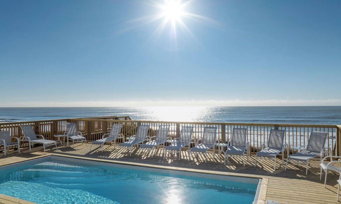 Sneads Ferry House | Paradise #169 - Mini-Resort, Private Pool & Hot Tub, Sleeps 38
