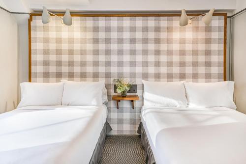 Theater District Hotel | Paramount Times Square - A Generator Hotel