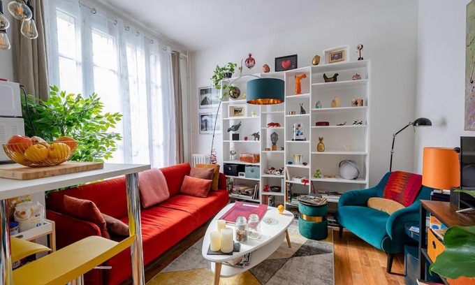 Quartier des Grandes-Carrieres Apartment | Paris Je t’Aime