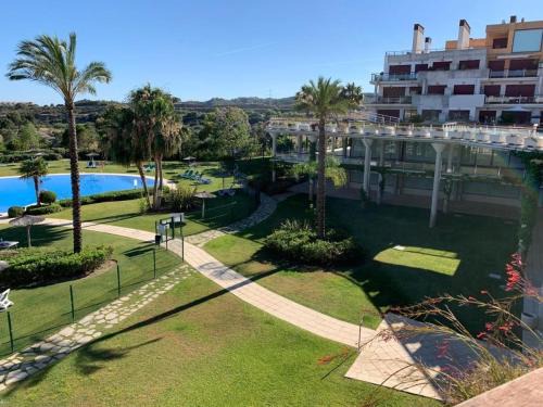 New Golden Mile Apartment | Parque Botanico Resort
