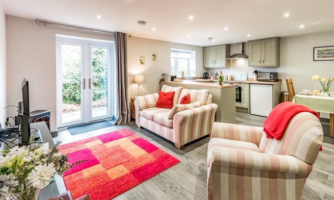 Shrewsbury House | Pass the Keys | Unique charming and peaceful countryside lodge