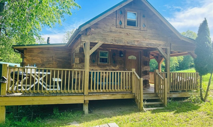Kickapoo Cabin | Peaceful Cabin in woods