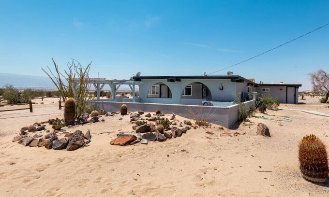 Wonder Valley House | Peaceful Desert Hideaway