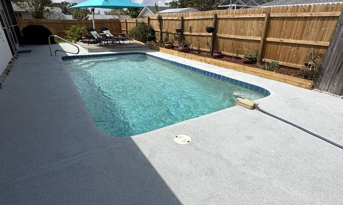 South Venice House | Peaceful Egret Pool Home in Venice