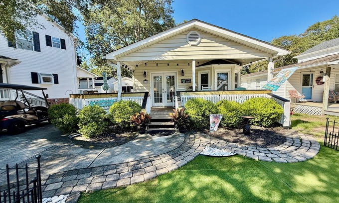 Myrtle Beach House | Peaceful, exceptionally well-kept 2-bedroom, X15, in Ocean Lakes with golf cart!