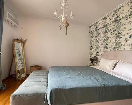 Palaio Psychiko Apartment | Peaceful flat with lovely garden