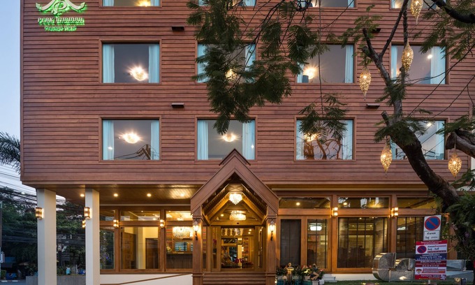 Nimman Hotel | Peak Nimman Prestige Hotel