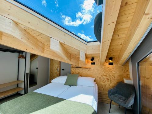 Zermatt Hotel | Peaky Riders Self Check-in Hotel
