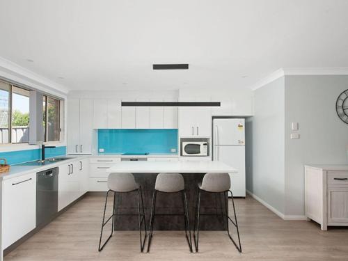 Fingal Bay House | Pebbles By The Beach 1 home away from home