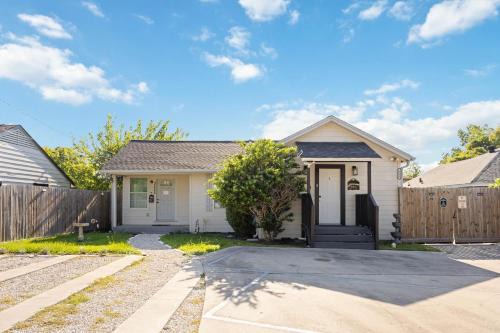 Southeast Houston Apartment | Pecan Place in the East End