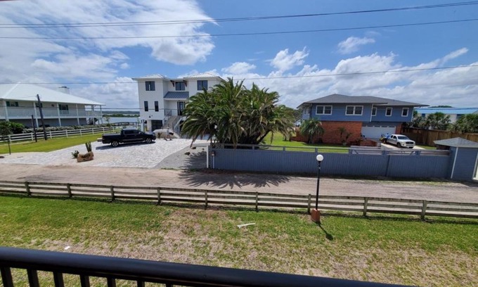 Crescent Beach House | Pelican Inlet A206