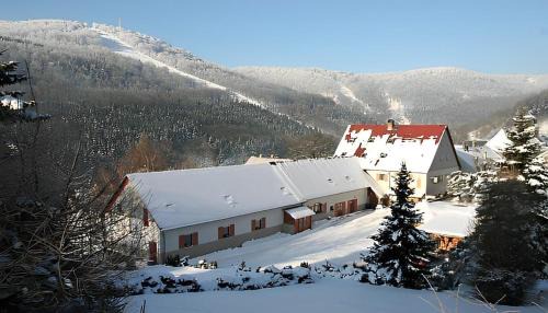 Mikulov v Krusnych Horach House | Pension Mikuláš v Krušných horách