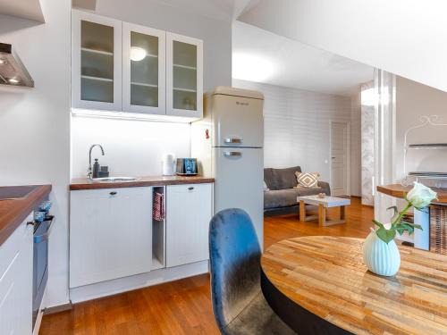 Kalamaja Apartment | Penthouse with a balcony in Kalamaja