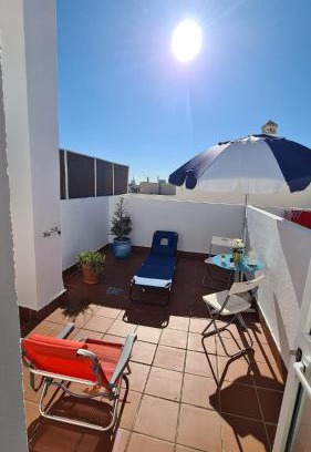 San Felipe Neri Apartment | Penthouse with solarium in the center of Malaga-Ático con solárium en el centro de Málaga