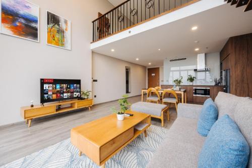 Tay Ho Apartment | Pentstudio West Lake Hanoi Nikomix Apartment 75m2