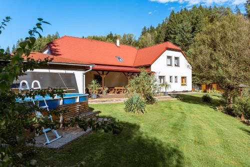 Jindrichov House | Penzion U rybníka