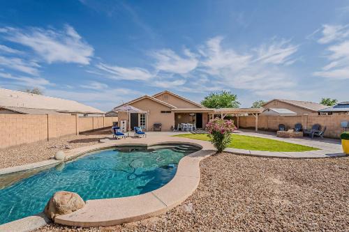 Springer Ranch House | Peoria Desert Oasis W Pool & Bbq Summer Getaway