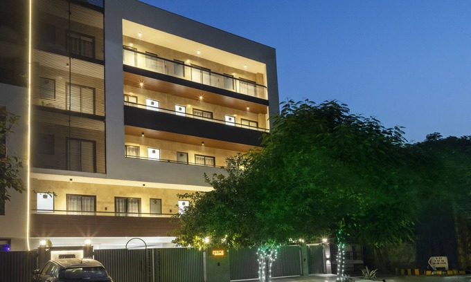 DLF Phase 3 Apartment | Perch Service Apartments DLF Cyber City