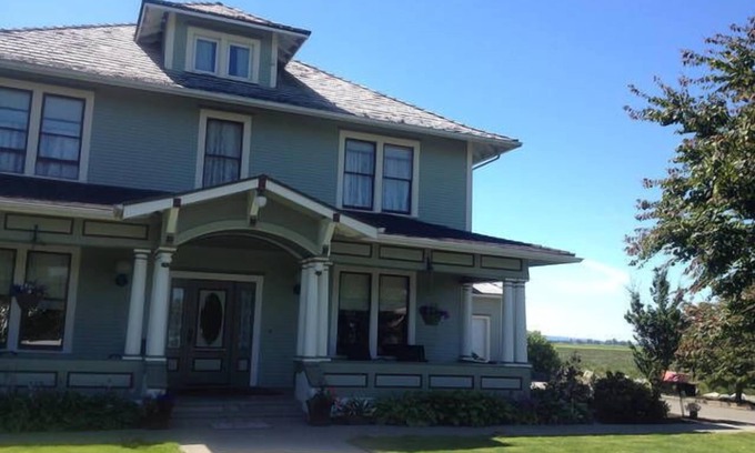 Stanwood Other | Perfect Urbanite Escape: Only 45 Minutes Out Of Seattle!