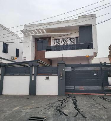 Lagos Apartment | Perinni Homes