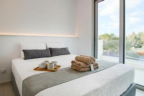 Paphos Apartment | Phaedrus Living - Seaside Executive Flat Harbour 204