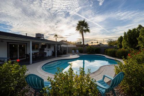 Paradise Valley Village House | Phoenix Winchcomb home