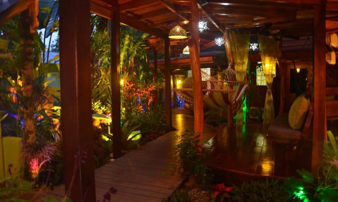 Cocles Hotel | Physis Caribbean Bed & Breakfast