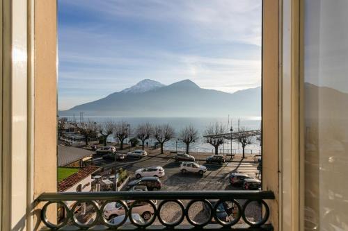 Dongo Apartment | Piazzetta Lake View by Halldis