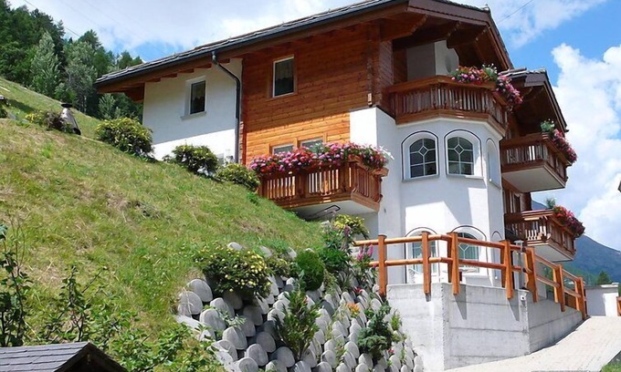 Saas Grund House | Piccolo by Interhome