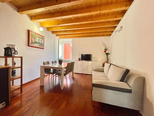 Salo Apartment | Piccolo Duomo