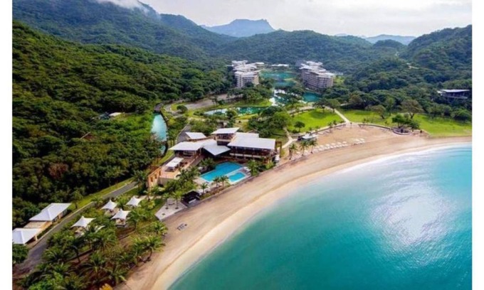 Nasugbu Apartment | Pico de Loro Beach and Country Club 2br Car512