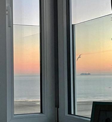 Blankenberge Apartment | Pierside B, cosy en zeezicht dichtbij Brugge