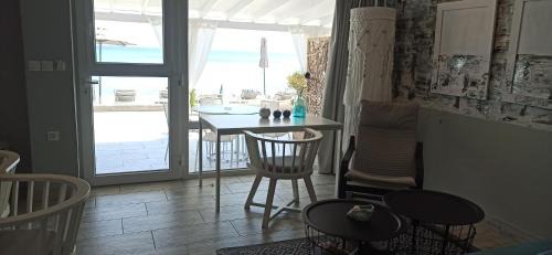 Kardamena Apartment | Pillbox Seafront Studios and Apartments