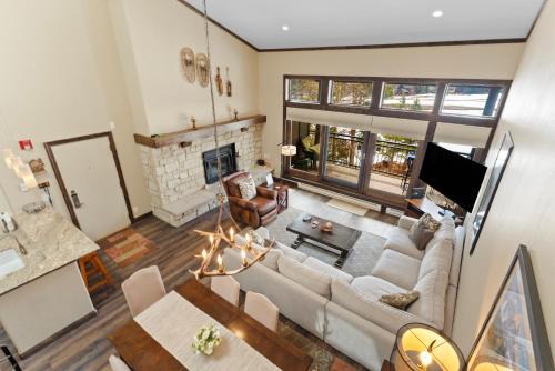 Keystone Apartment | Pines 2157 by Summit County Mountain Retreats