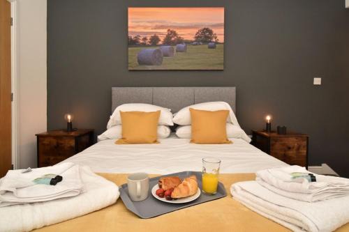 Macclesfield Apartment | Pinfold Suite - Chester Road Apartments By