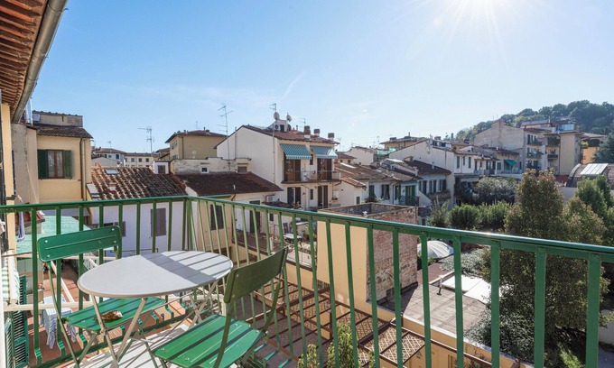 Santo Spirito Apartment | Pisana Modern by MMega