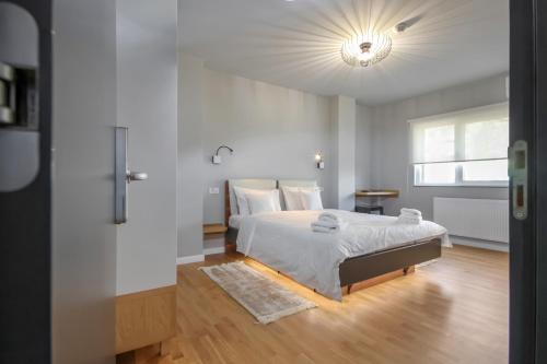 Sector 2 Apartment | Pit4U Accommodation