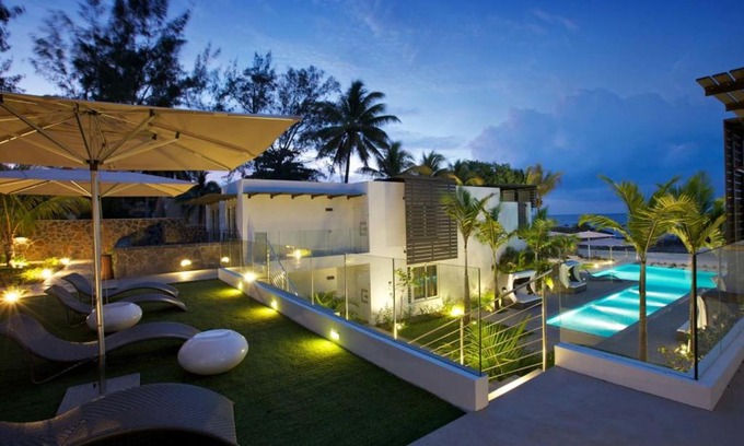 Pointe aux Biches Apartment | Plage Bleue Beachfront Apartments