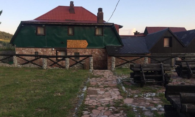 Montenegro House | Planinarski dom kula avdović