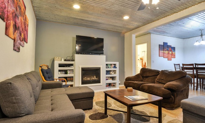 Moab South Valley Apartment | Plateau Views